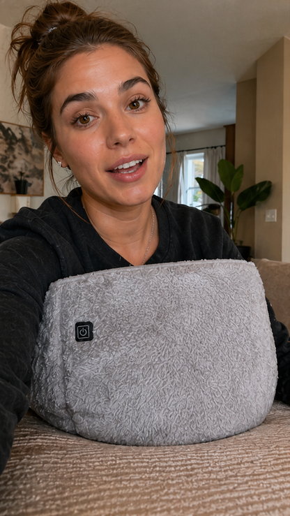 Aeloria HeatHug Wrap close-up with button